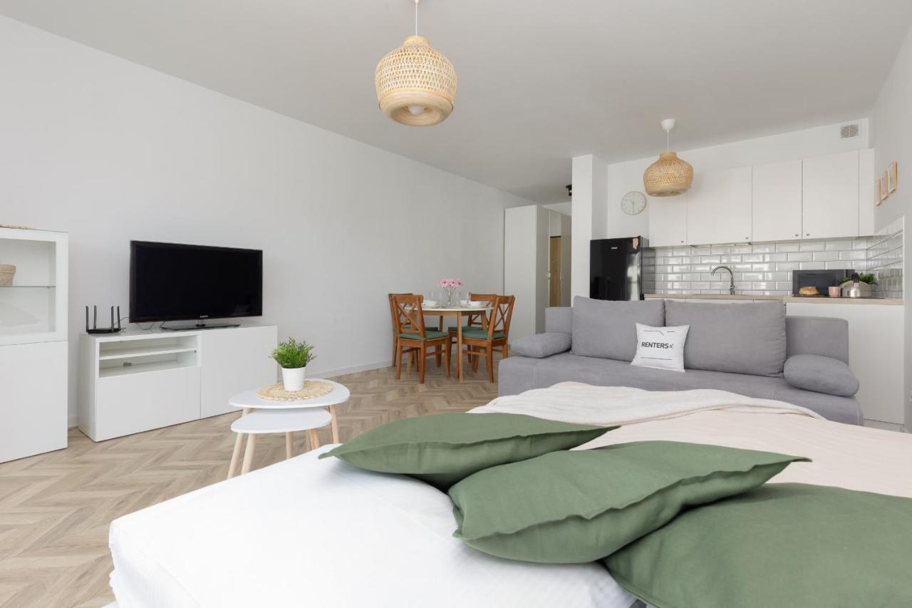 Ursus Sunny Studio For 4 Guests With Parking & Balcony By Noclegi Renters Варшава Экстерьер фото