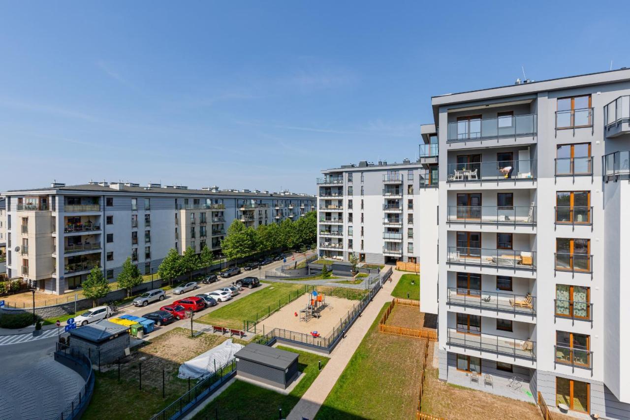 Ursus Sunny Studio For 4 Guests With Parking & Balcony By Noclegi Renters Варшава Экстерьер фото